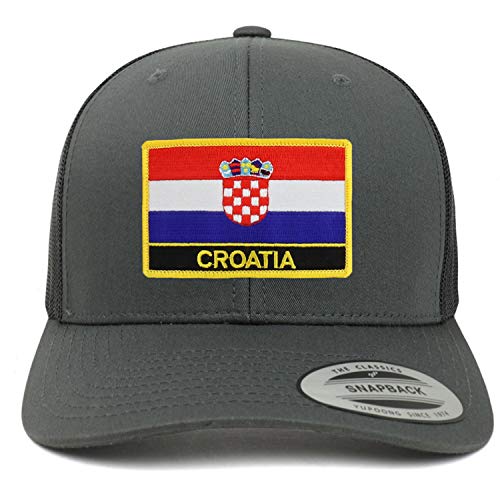 Trendy Apparel Shop Flexfit XXL Croatia Flag Retro Trucker Mesh Cap