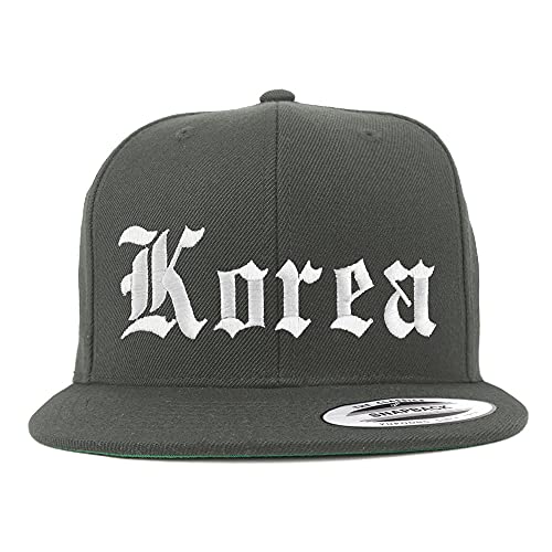 Trendy Apparel Shop Korea Old English Embroidered Flatbill Snapback