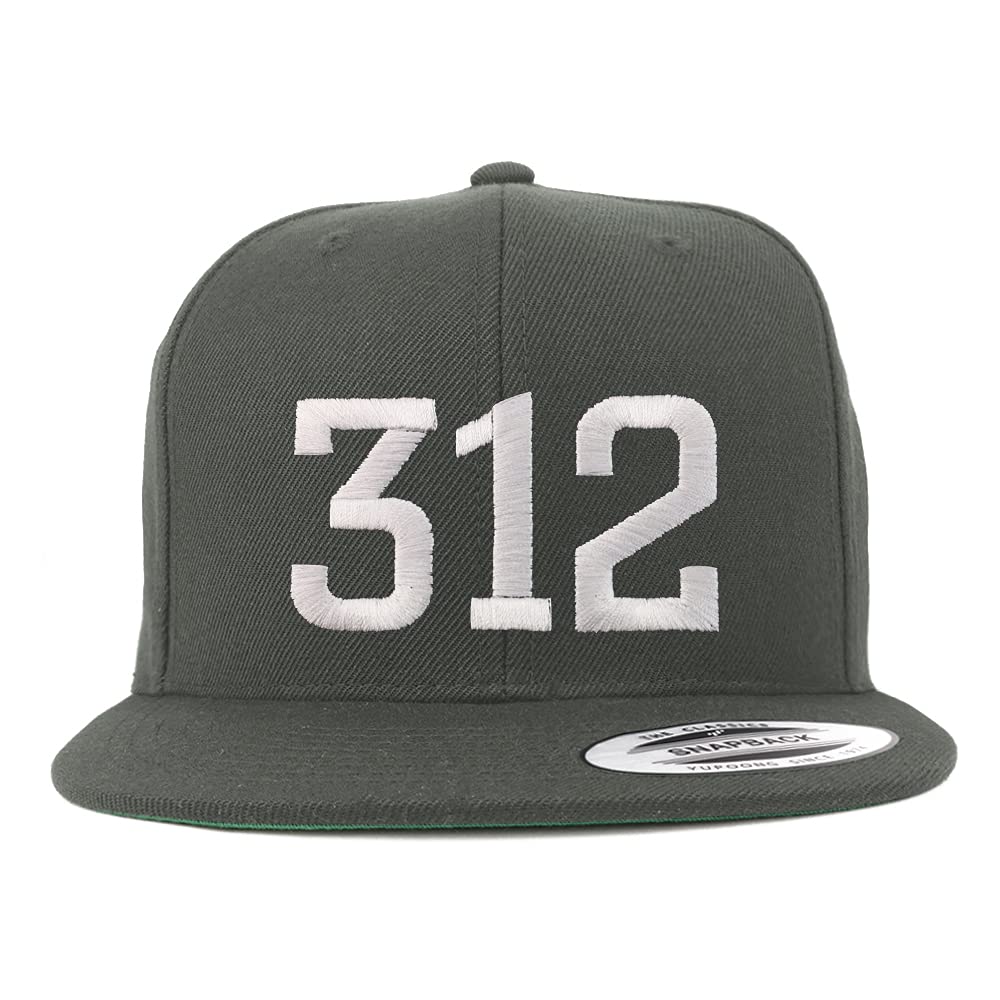 Trendy Apparel Shop 312 Chicago IL Old English Embroidered Flatbill Snapback