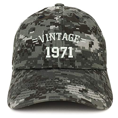 Trendy Apparel Shop Vintage 1971 50th Birthday Baseball Cap